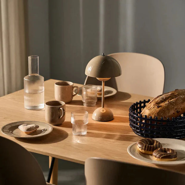 Velar™ | Tafel Lamp
