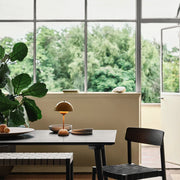 Velar™ | Tafel Lamp